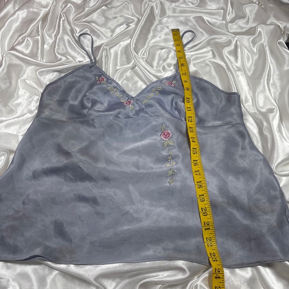 y2k Camisole Top Periwinkle Blue Fair Floral Embroidered Satin Secret Treasures - Picture 5 of 6